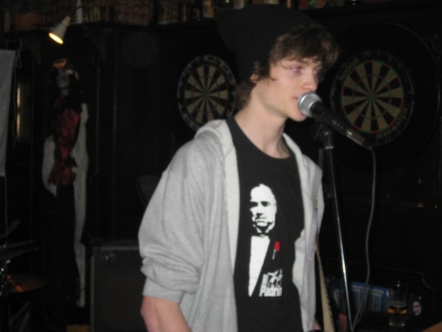 waardeloosindekroeg31oktober2010005.jpg
